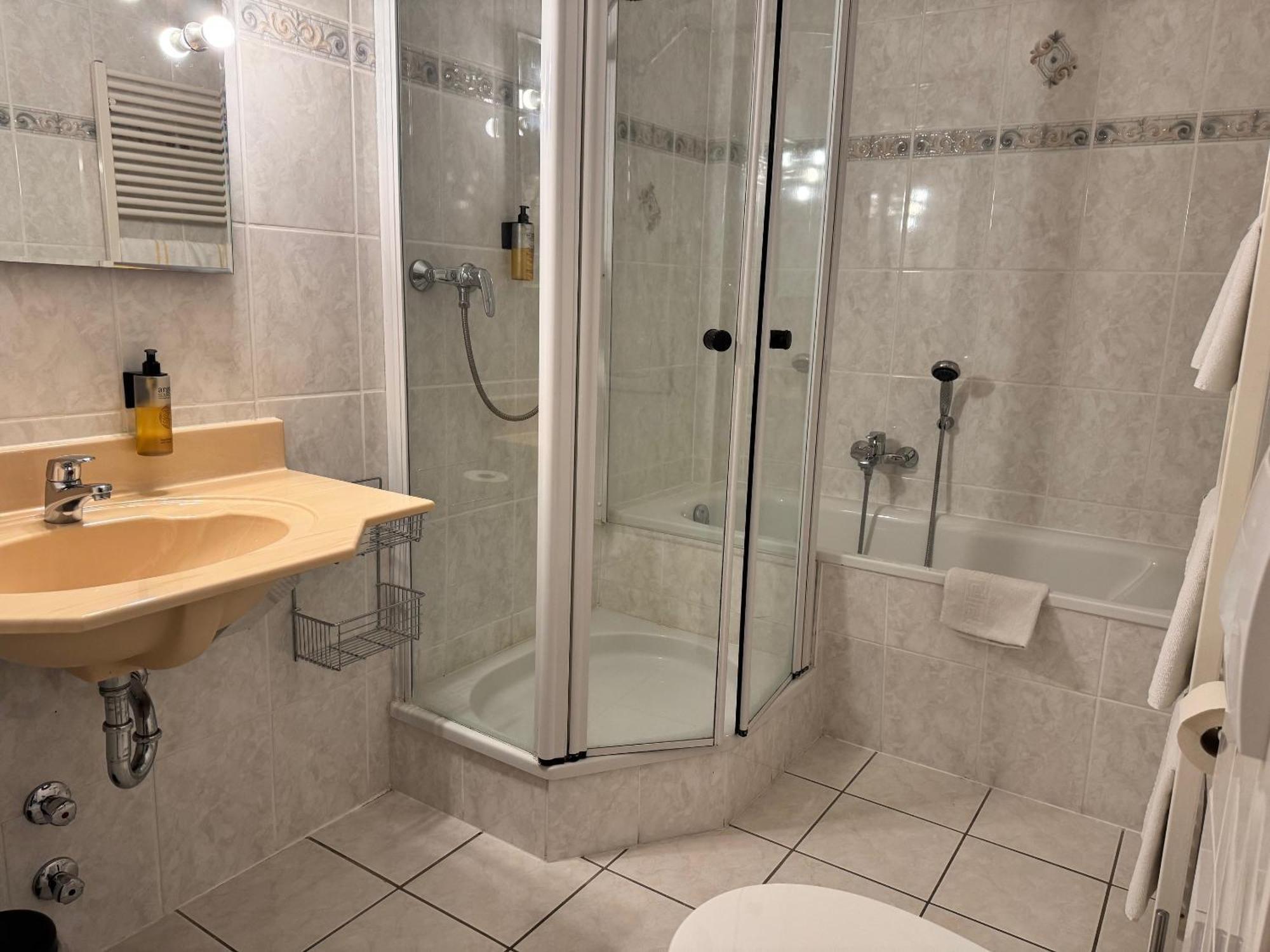 Hotel Bodeblick Thale Esterno foto